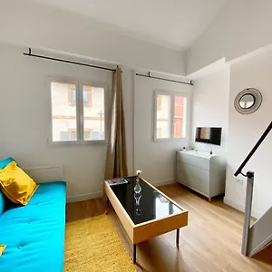 https://hypercentre-8-toulousain-bel-appartement-equipe-et-meuble.midi-pyreneeshotels.com