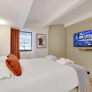 Incroyable - 3br-8p - Pl De La Nation Appartamento
